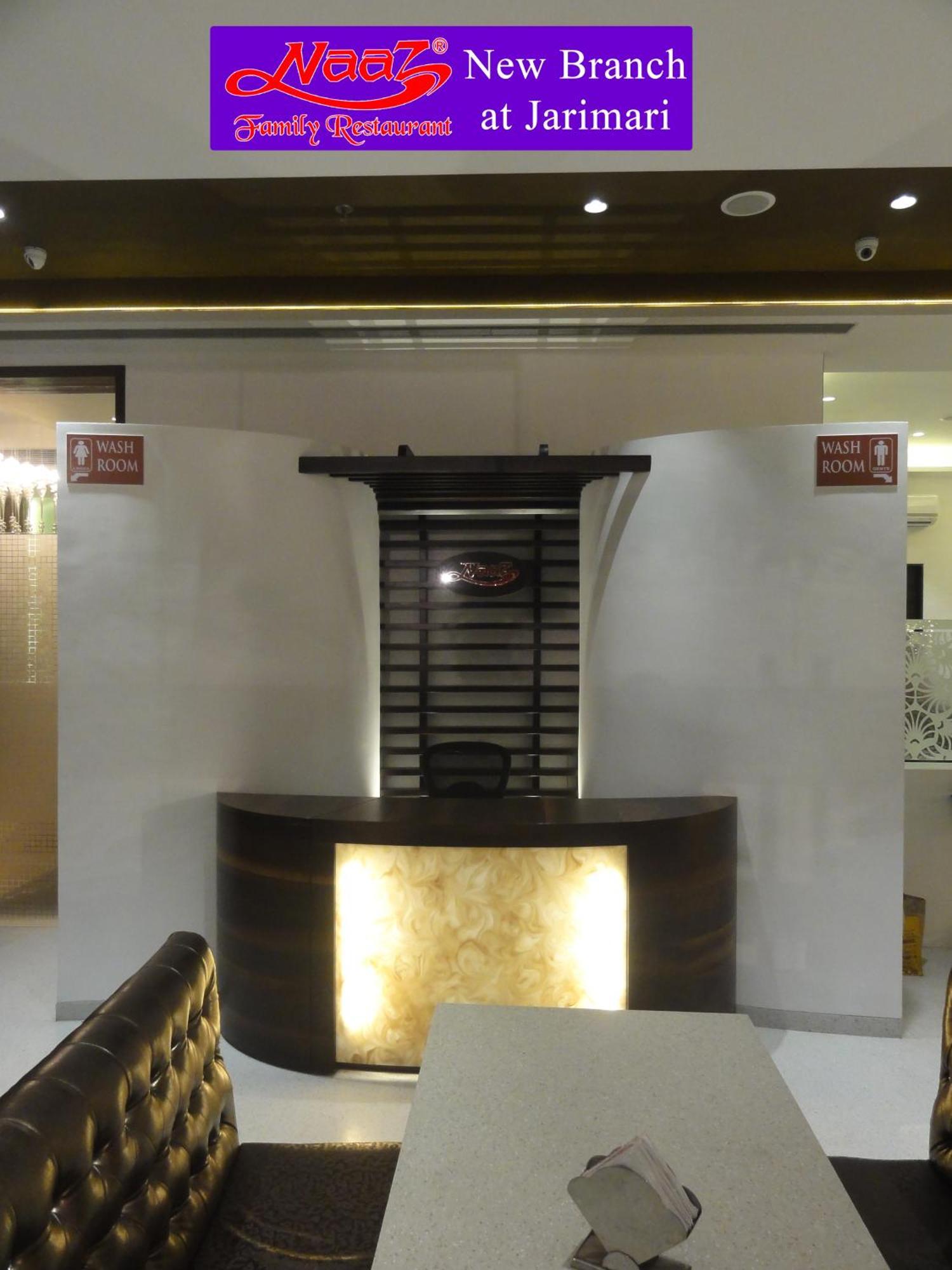 Hotel Naaz Executive ムンバイ エクステリア 写真