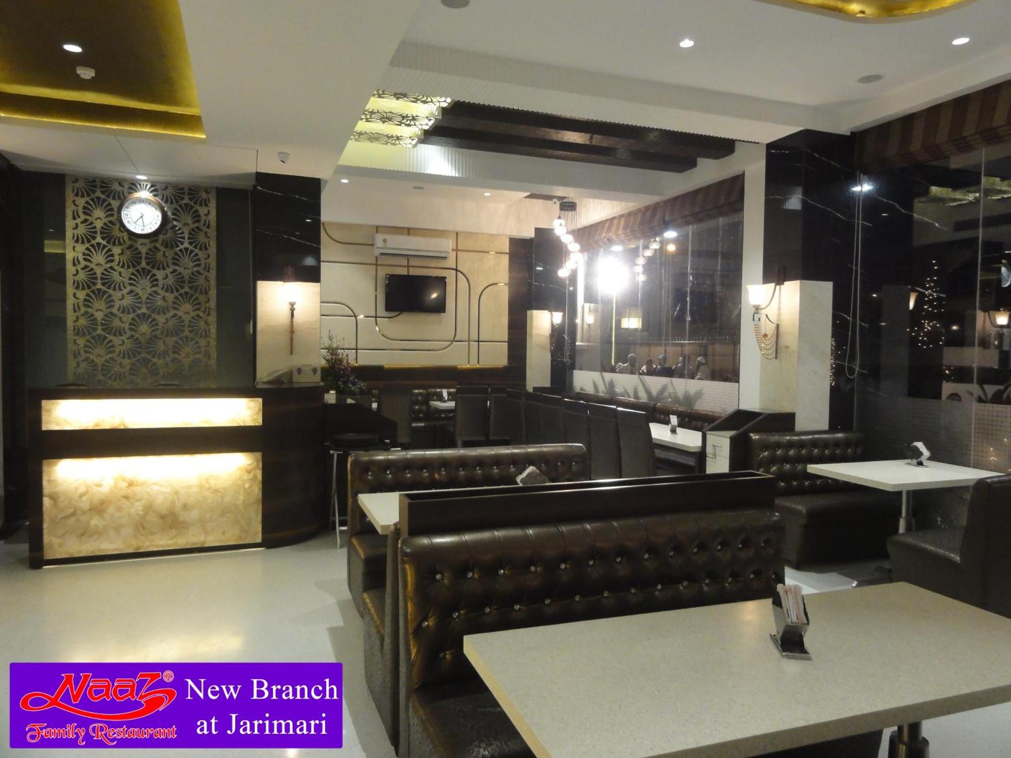 Hotel Naaz Executive ムンバイ エクステリア 写真